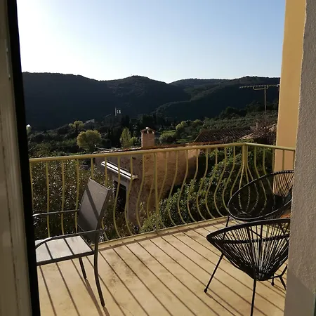 בית נופש Maison Calme Avec Vue Exceptionnelle Vailhan